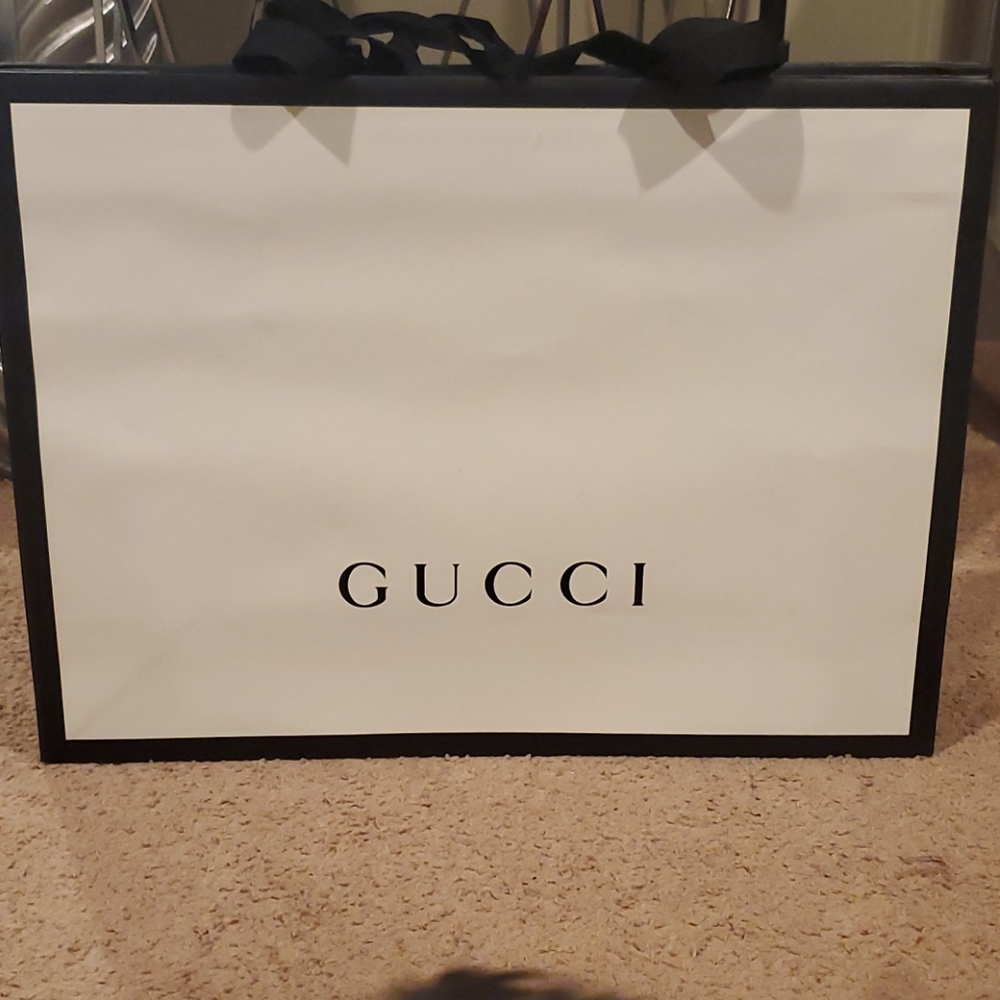 Authentic gucci shopping bags